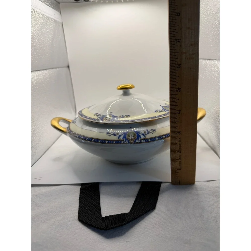 Victoria Czecho-Slovakia Porcelain Lidded Tureen Gold Gilt BlueCream ServingBowl
